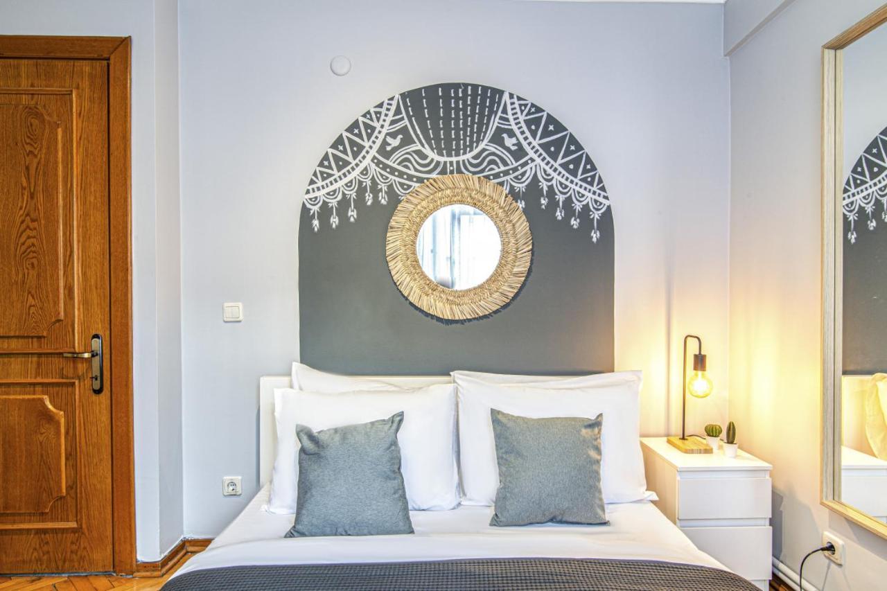 Gorgeous Flat With Lovely Balcony In Nisantasi Istanbul Exterior foto
